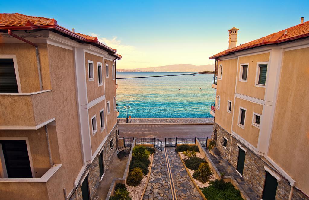 Hercules Amaliapoli Exterior photo